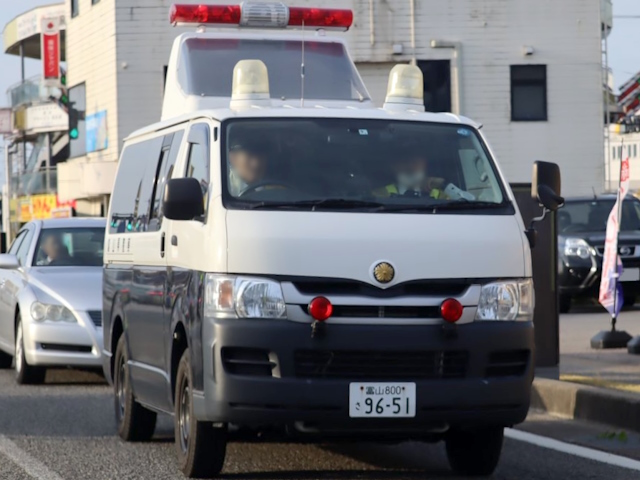 ハイエース