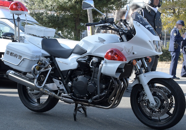 CB1300P