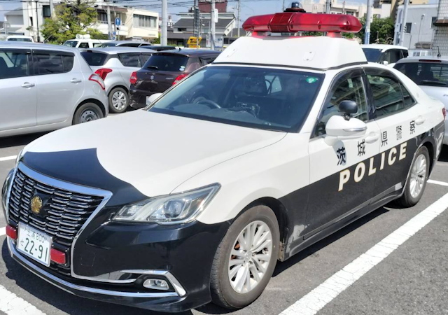 クラウン