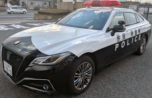 クラウン