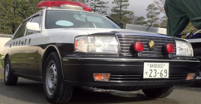 クラウン
