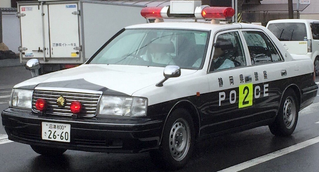 クラウン