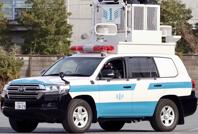 ����w������