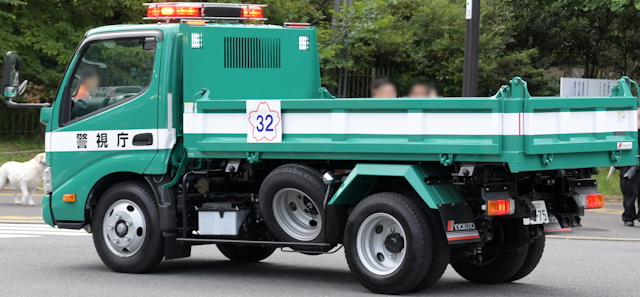 資材搬送車（ダンプ）