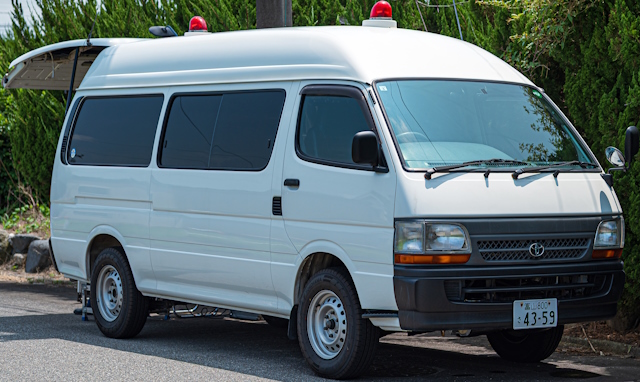 100系ハイエース多目的運搬車