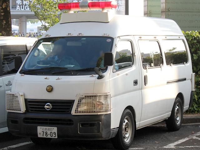 小型輸送車