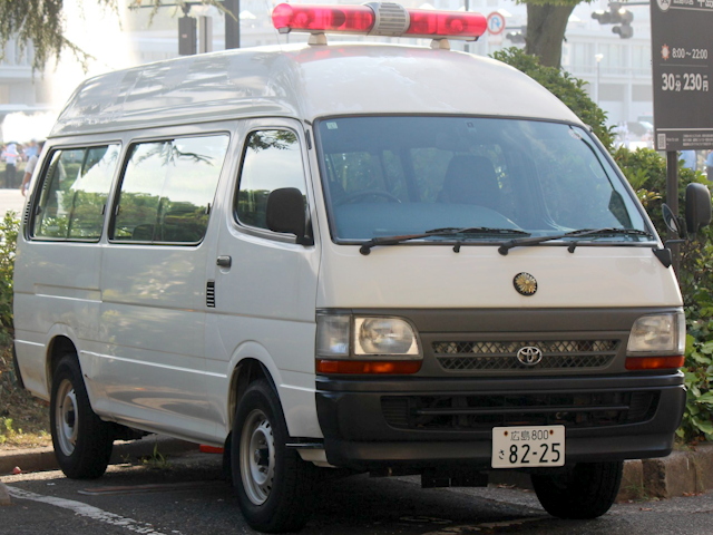 ハイエース