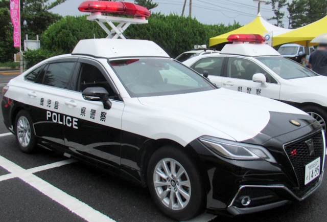 クラウン