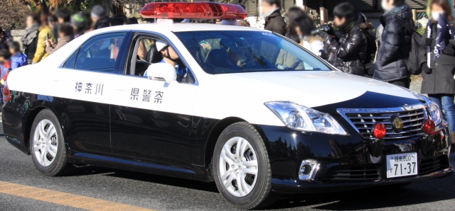 クラウン