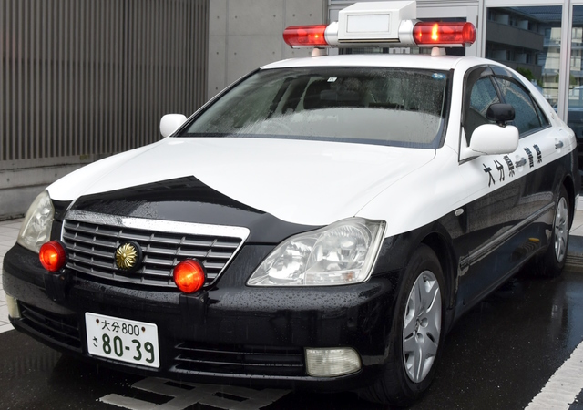 クラウン