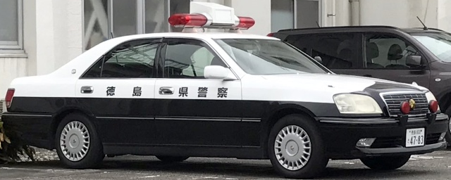 クラウン