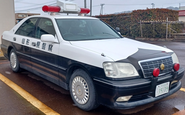 クラウン