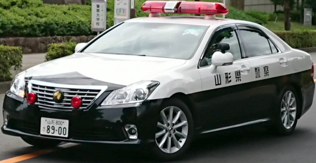 クラウン