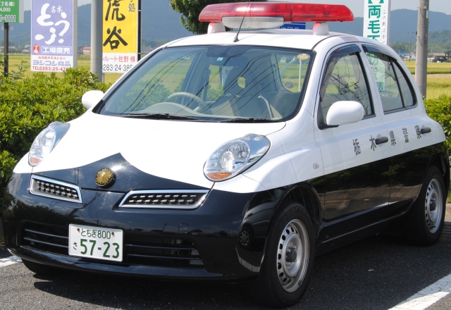 マーチ